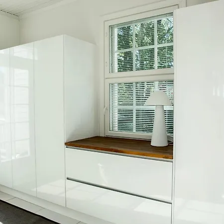 Villa Omakotitalo Keskustassa 300 M2 *